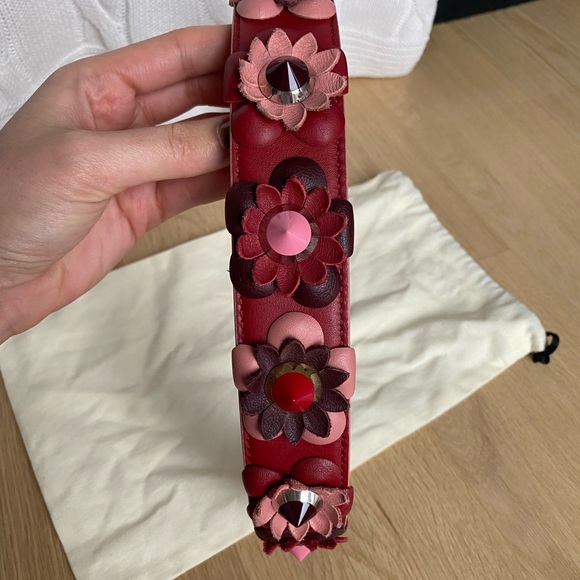 Fendi Strap - Picture 2 of 5